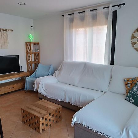 Un Oasis De Bienestar Villa Лахарес Екстериор снимка