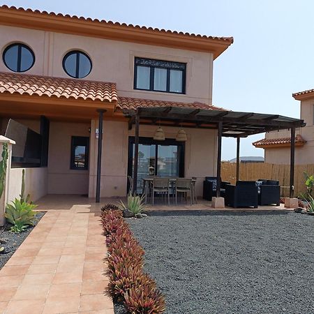 Un Oasis De Bienestar Villa Лахарес Екстериор снимка