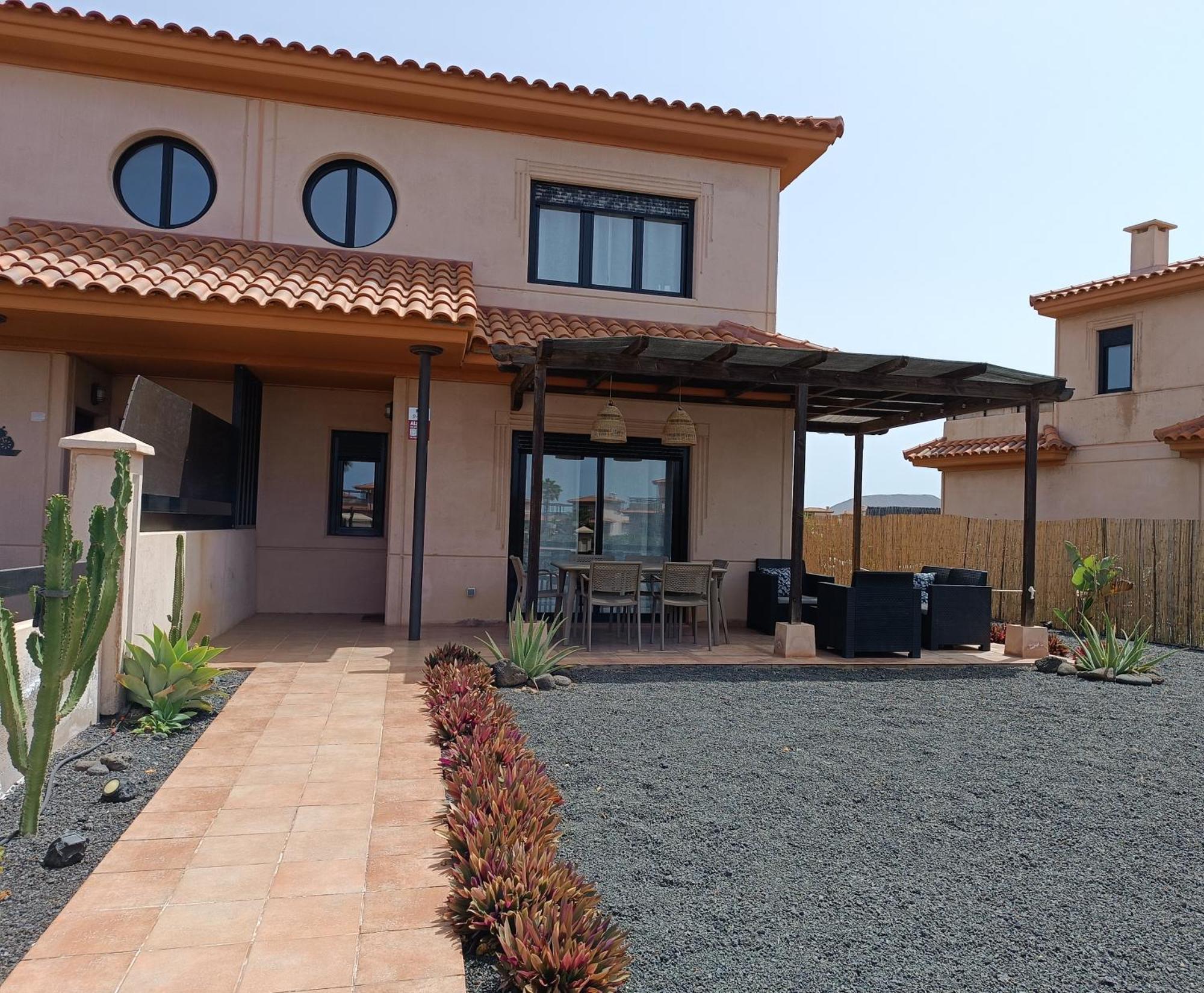 Un Oasis De Bienestar Villa Лахарес Екстериор снимка